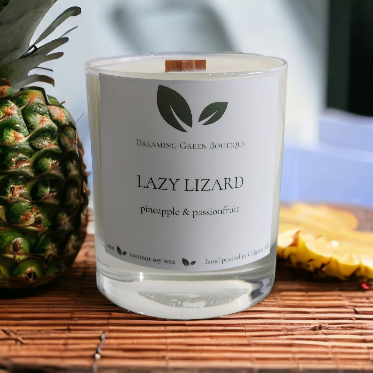 Lazy Lizard Candle image 0